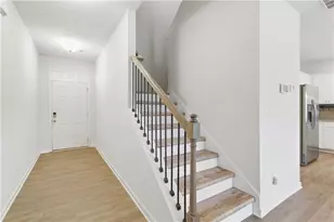 208 Bluffton Ct, Acworth, GA 30102 - Photo 7