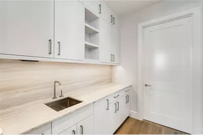3376 Peachtree Road NE #33B, Atlanta, GA 30326 - Photo 21
