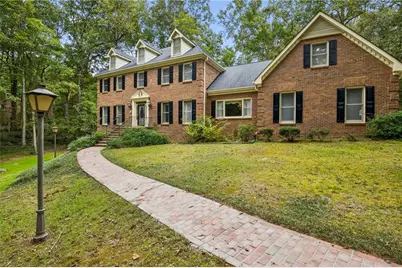1211 Silverwood Court, Lawrenceville, GA 30043 - Photo 3