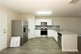 706 Dove Tree Ln, Social Circle, GA 30025 - Photo 5