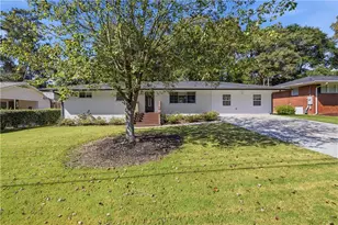 524 Sybil Ln SE, Marietta, GA 30067 - Photo 1