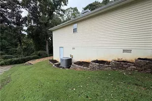 3813 N Rivercrest, Gainesville, GA 30506 - Photo 5