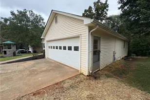 3813 N Rivercrest, Gainesville, GA 30506 - Photo 3