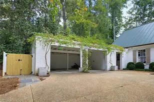 4061 Glen Devon Dr NW, Atlanta, GA 30327 - Photo 23