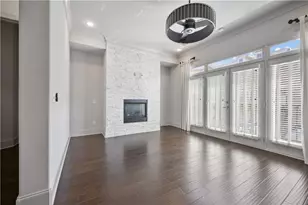 2142 Coventry Dr, Atlanta, GA 30319 - Photo 3