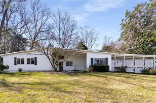 130 Putnam Circle, Atlanta, GA 30342 - Photo 1