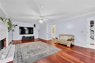 4811 Old Field Dr, Kennesaw, GA 30144 - Photo 9