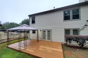 10490 Summer Creek Dr, Johns Creek, GA 30022 - Photo 23