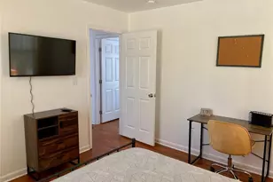 652 North Ave, Forest Park, GA 30297 - Photo 5