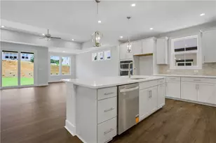 130 Willowfern Ln, Marietta, GA 30066 - Photo 3