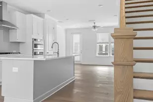 6603 Beacon Dr, Atlanta, GA 30328 - Photo 23