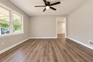 4449 Chamblee Tucker Rd, Tucker, GA 30084 - Photo 7