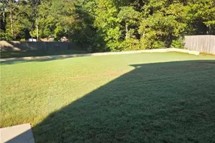 1538 Squire Hill Ln, Lawrenceville, GA 30043 - Photo 29