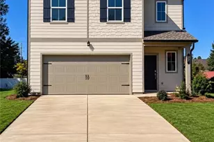 27 Gulfstream Dr, Lagrange, GA 30241 - Photo 1
