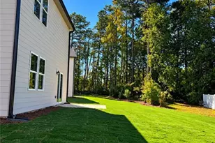 27 Gulfstream Dr, Lagrange, GA 30241 - Photo 5