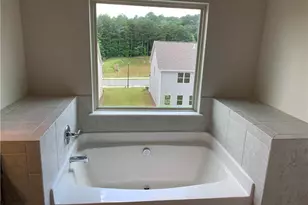 2540 Bear Mountain St, Lithonia, GA 30058 - Photo 13