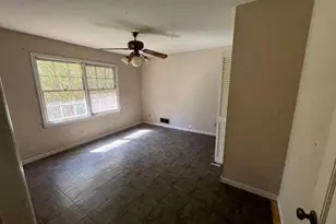 3059 Sorrento Circle, Atlanta, GA 30331 - Photo 15