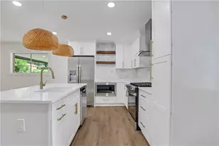 1905 Delowe Pl SW, Atlanta, GA 30311 - Photo 9