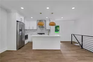 1905 Delowe Pl SW, Atlanta, GA 30311 - Photo 5