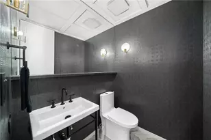 2575 Peachtree Rd NE, Atlanta, GA 30305 - Photo 21