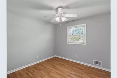 2741 Elkhart Circle SW, Marietta, GA 30064 - Photo 11