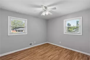 2741 Elkhart Cir S W, Marietta, GA 30064 - Photo 9