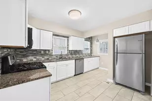 819 Woodbourne Dr SW, Atlanta, GA 30310 - Photo 11