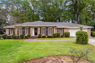 5291 Saffron Dr, Dunwoody, GA 30338 - Photo 1