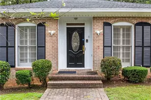 5291 Saffron Dr, Dunwoody, GA 30338 - Photo 5