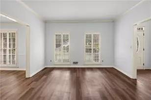 5291 Saffron Dr, Dunwoody, GA 30338 - Photo 11