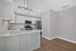308 Hiawassee Dr, Woodstock, GA 30188 - Photo 15