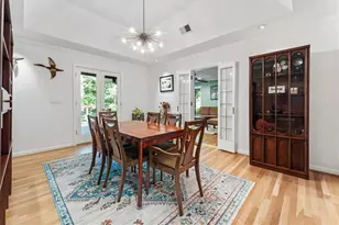 892 Castle Falls Dr NE, Atlanta, GA 30329 - Photo 13