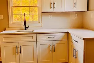 6075 Pinegrove Rd, Riverdale, GA 30274 - Photo 9
