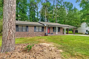 4750 Janice Dr, South Fulton, GA 30337 - Photo 3