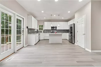 411 Azure Court, Stockbridge, GA 30281 - Photo 7