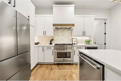 112 1st Avenue #B, Decatur, GA 30030 - Photo 7