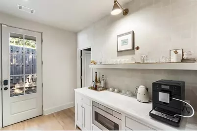 360 Eureka Drive NE, Atlanta, GA 30305 - Photo 13