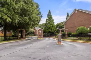 1606 Lexington Dr, Roswell, GA 30075 - Photo 51