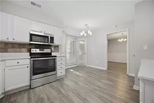 1055 Wellers Ct, Roswell, GA 30076 - Photo 7