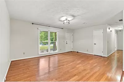 3095 Woodland Drive NW, Kennesaw, GA 30152 - Photo 7