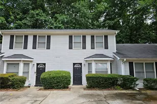 1225 Oakplace Dr SW, Marietta, GA 30008 - Photo 1
