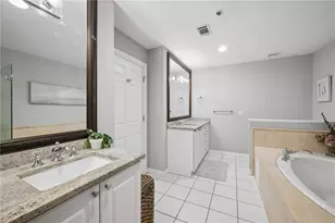 211 Colonial Homes Dr NW, Atlanta, GA 30309 - Photo 15