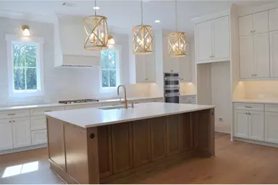 813 Highvale Drive, Marietta, GA 30064 - Photo 5