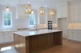 813 Highvale Dr, Marietta, GA 30064 - Photo 5