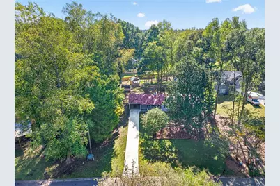 967 Honeysuckle Trail, Winder, GA 30680 - Photo 25