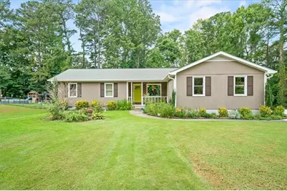 1586 Sprayberry Drive, Marietta, GA 30066 - Photo 1