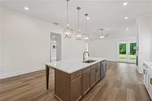 161 High Pt Dr, Hoschton, GA 30548 - Photo 9