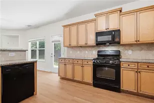 632 Lynnfield Dr, Lawrenceville, GA 30045 - Photo 15