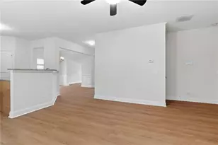 632 Lynnfield Dr, Lawrenceville, GA 30045 - Photo 17