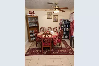 7571 Kevin Pl, Jonesboro, GA 30236 - Photo 13